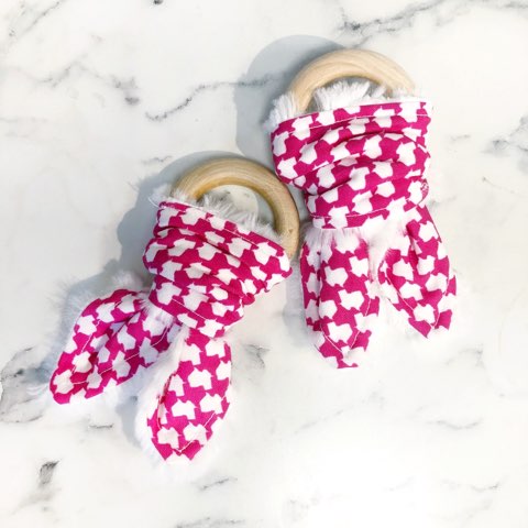 Pink Texas Hounds Tooth Teether
